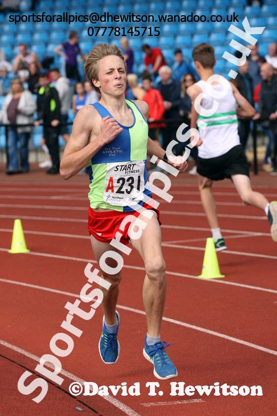 Mens under-17s Northern 6 and 4 Stage Road Relays. Photo: David T. Hewitson/Sports for All Pics